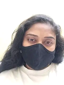 Snapshot of girl999 chatting on November 2025 04:29:02 PM girl999 online show from November 2025 04:29:02 PM