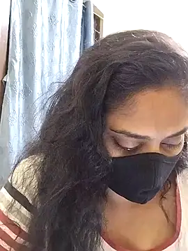 Snapshot of girl999 chatting on November 2025 06:56:01 PM girl999 online show from November 2025 06:56:01 PM