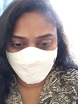 Snapshot of girl999 chatting on November 2025 04:22:02 PM girl999 online show from November 2025 04:22:02 PM