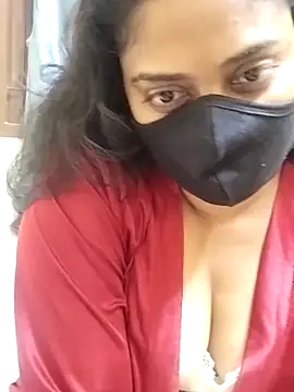 Snapshot of girl999 chatting on November 2025 06:29:02 PM girl999 online show from November 2025 06:29:02 PM