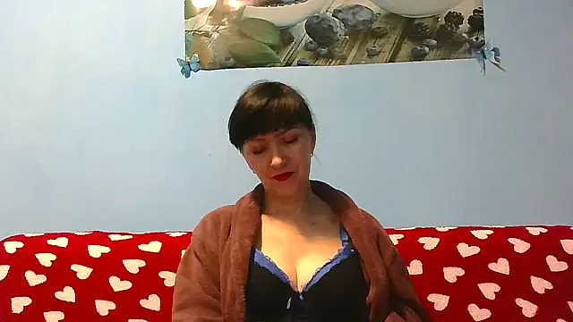 IffetLove42 online show from April 2026 06:37:02 PM