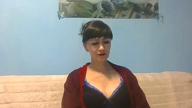 IffetLove42 online show from November 2025 05:50:02 PM