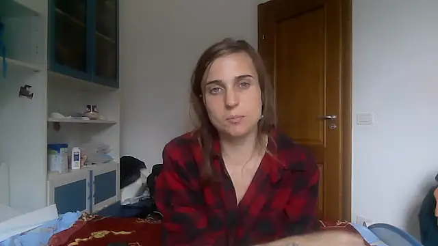 SinnEmily online show from May 2026 08:29:02 AM