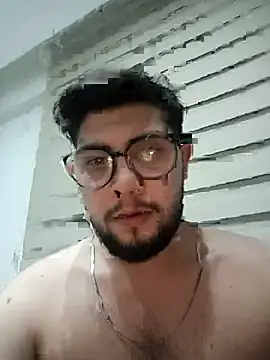 Mstfaavan64 online show from April 2026 09:10:02 PM