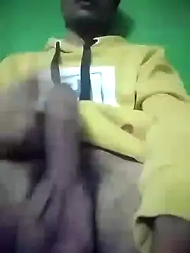 Snapshot of Luckysucks chatting on October 2025 07:22:02 PM Luckysucks online show from October 2025 07:22:02 PM