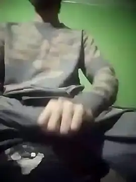 Luckysucks online show from November 2025 08:12:01 PM