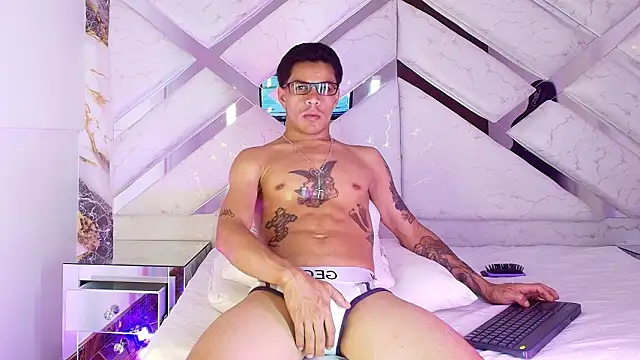 Andrew Haalls online show from February 2026 08:52:02 PM