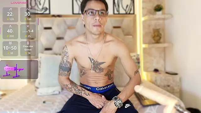 Snapshot of Andrew_Haalls chatting on November 2025 09:15:02 PM Andrew Haalls online show from November 2025 09:15:02 PM