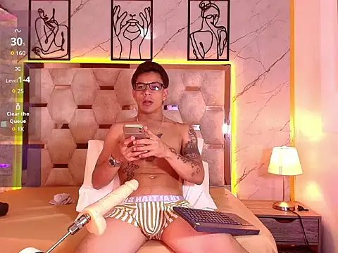 Andrew Haalls online show from April 2026 08:54:01 PM