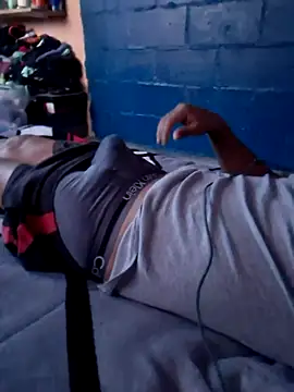 sanz957 online show from November 2025 12:37:01 AM