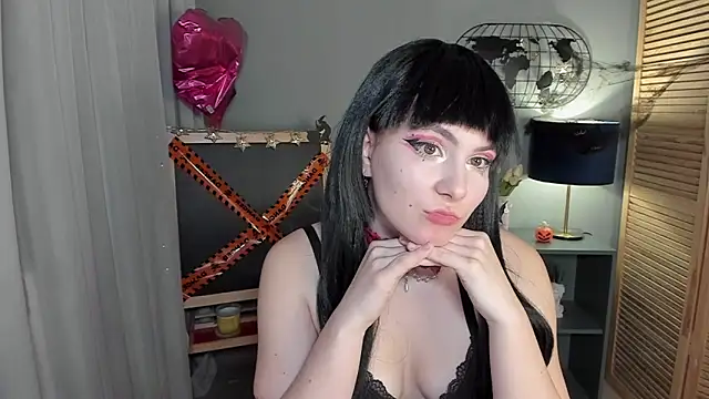 Snapshot of gracieave chatting on October 2025 02:34:02 AM gracieave online show from October 2025 02:34:02 AM