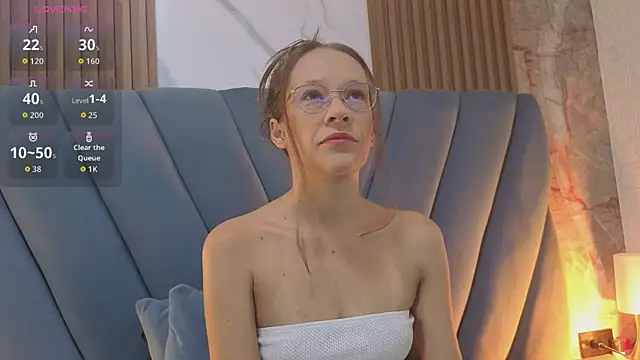 Salome cruxx online show from June 2026 11:53:01 AM