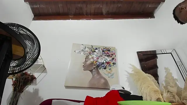 hathor  01 online show from November 2025 03:09:02 AM