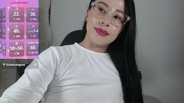 Emma Hotkiss online show from July 2026 03:00:02 AM