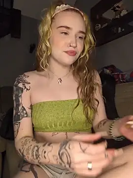 mattiethebaddieee online show from March 2026 03:28:01 AM