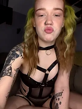 mattiethebaddieee online show from November 2025 10:21:02 PM