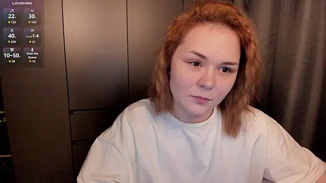 sophia lix online show from April 2026 07:16:01 PM