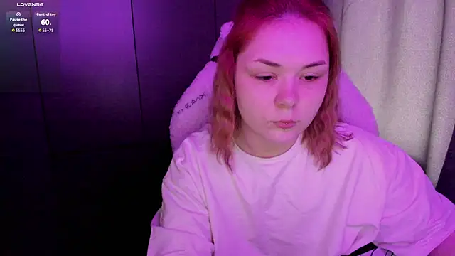 Snapshot of sophia_lix chatting on May 2026 08:53:01 AM sophia lix online show from May 2026 08:53:01 AM