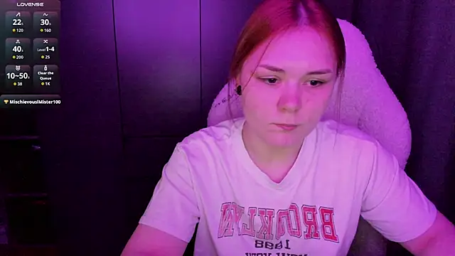 Snapshot of sophia_lix chatting on May 2026 06:09:01 PM sophia lix online show from May 2026 06:09:01 PM