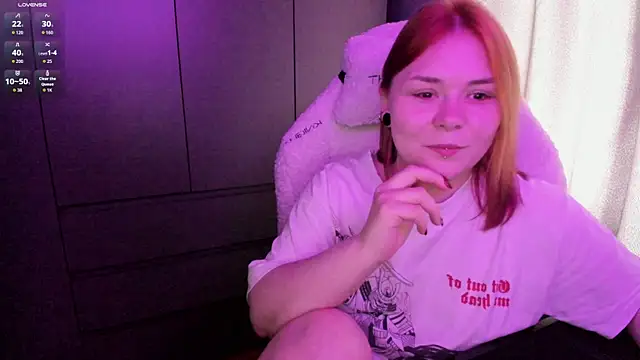 sophia lix online show from June 2026 08:01:01 AM