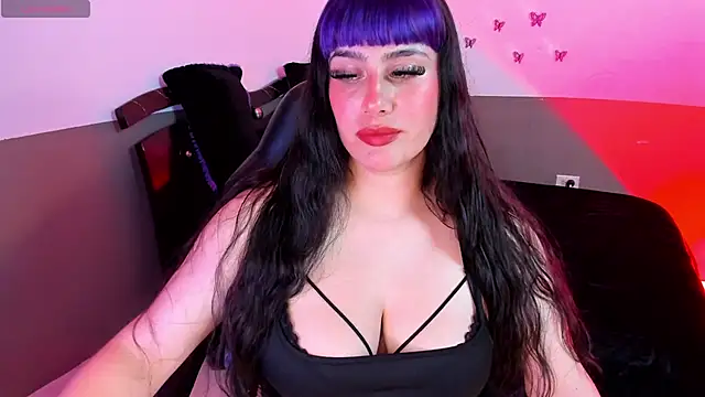 Monserrat Cute  online show from November 2025 02:49:01 AM