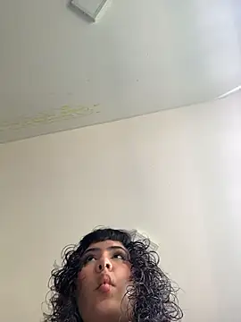 SugarTroubl33 online show from February 2026 01:44:01 PM