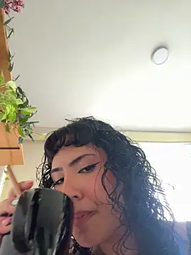 Snapshot of SugarTroubl33 chatting on April 2026 02:32:02 PM SugarTroubl33 online show from April 2026 02:32:02 PM