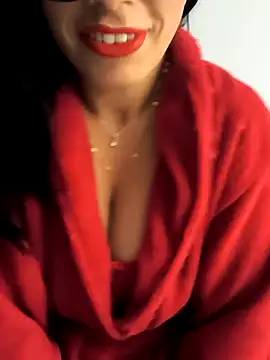 paularois online show from November 2025 03:22:01 AM