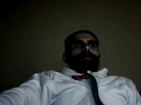 giovanift111 online show from November 2025 08:03:02 AM