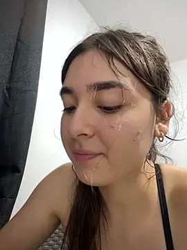 Valentina ro online show from November 2025 02:21:01 AM