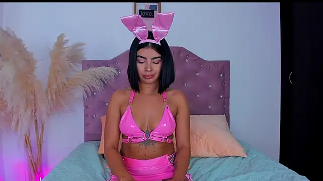 Julig01 online show from November 2025 04:19:02 AM