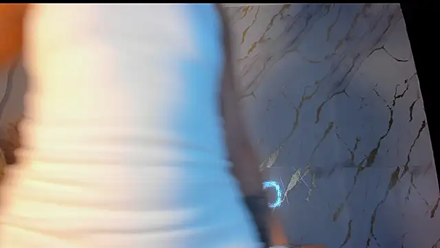 Julig01 online show from November 2025 03:33:02 AM