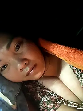 Snapshot of Lovebaby-love chatting on December 2025 11:00:01 PM Lovebaby-love online show from December 2025 11:00:01 PM