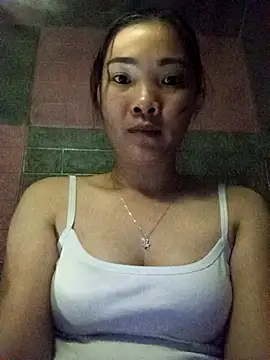 Snapshot of Lovebaby-love chatting on November 2025 01:04:01 PM Lovebaby-love online show from November 2025 01:04:01 PM