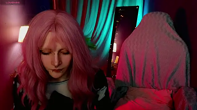 karkadeshk online show from April 2026 08:39:01 PM