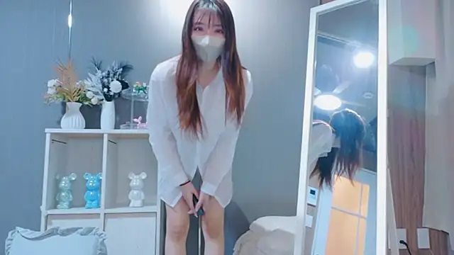 Sana-jpn online show from February 2026 05:18:01 AM