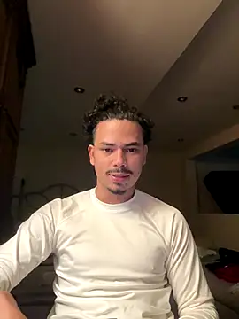 NomixDg online show from October 2025 04:39:02 PM