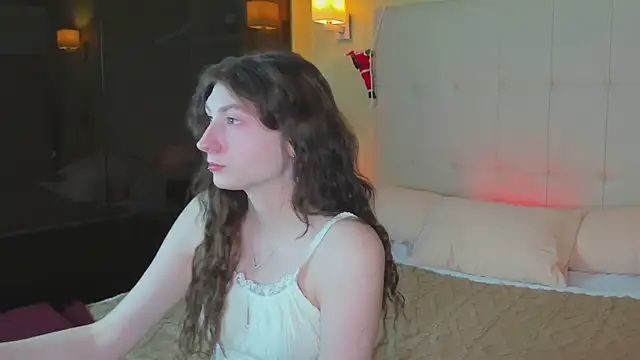 May Yam online show from January 2026 01:12:02 AM