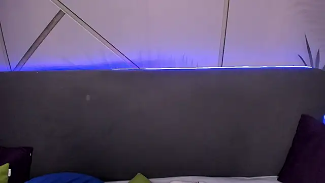 Eva  Blare online show from November 2025 02:05:02 AM