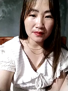 emini-xx online show from March 2026 02:09:01 PM