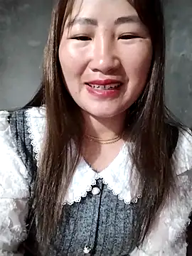 emini-xx online show from February 2026 09:47:01 PM