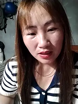 emini-xx online show from March 2026 02:18:01 PM