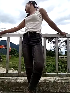 doggy-00 online show from May 2026 10:04:02 AM
