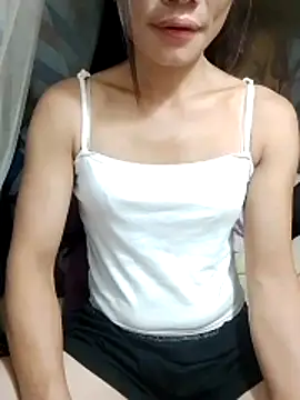 doggy-00 online show from April 2026 06:47:01 PM