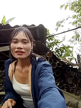 Snapshot of doggy-00 chatting on February 2026 07:02:01 AM doggy-00 online show from February 2026 07:02:01 AM