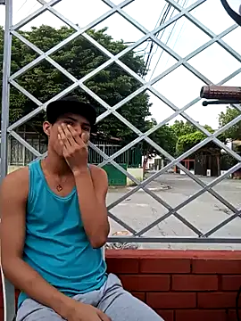 damian fort1 online show from October 2025 11:08:02 AM