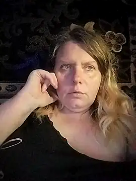 Lana-murr online show from April 2026 06:12:02 PM