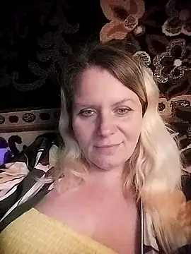 Lana-murr online show from October 2025 07:21:01 PM