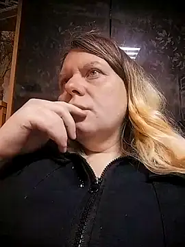 Lana-murr online show from April 2026 07:11:02 AM