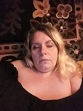 Lana-murr online show from November 2025 08:25:01 PM